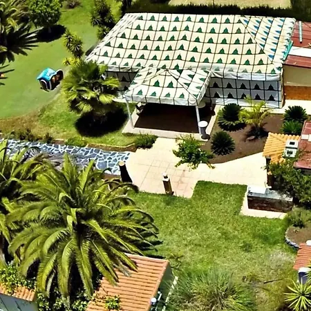 Hochwertig Ausgestattete Mariposa By Interhome *