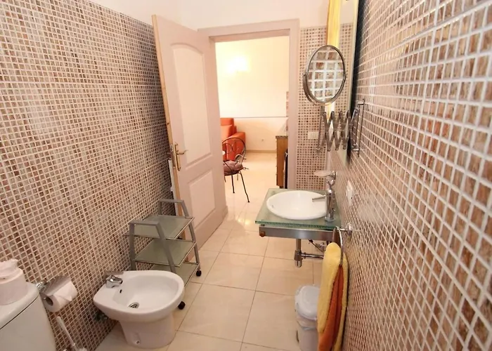 Hochwertig Ausgestattete Mariposa By Interhome *